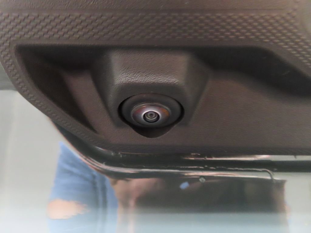 Used 2025 Chevrolet Silverado 1500 LT image 35