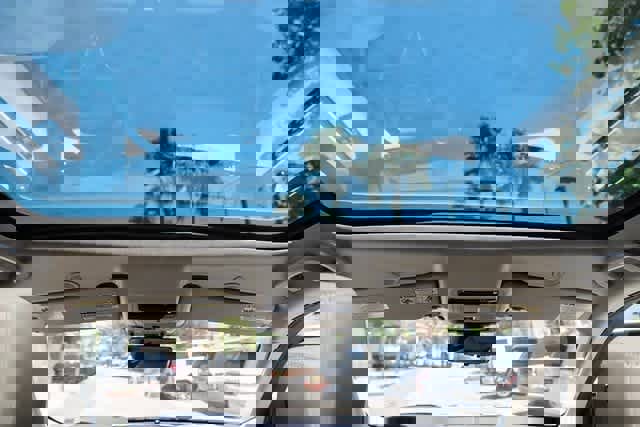 New 2024 Land Rover Discovery Sport S image 16