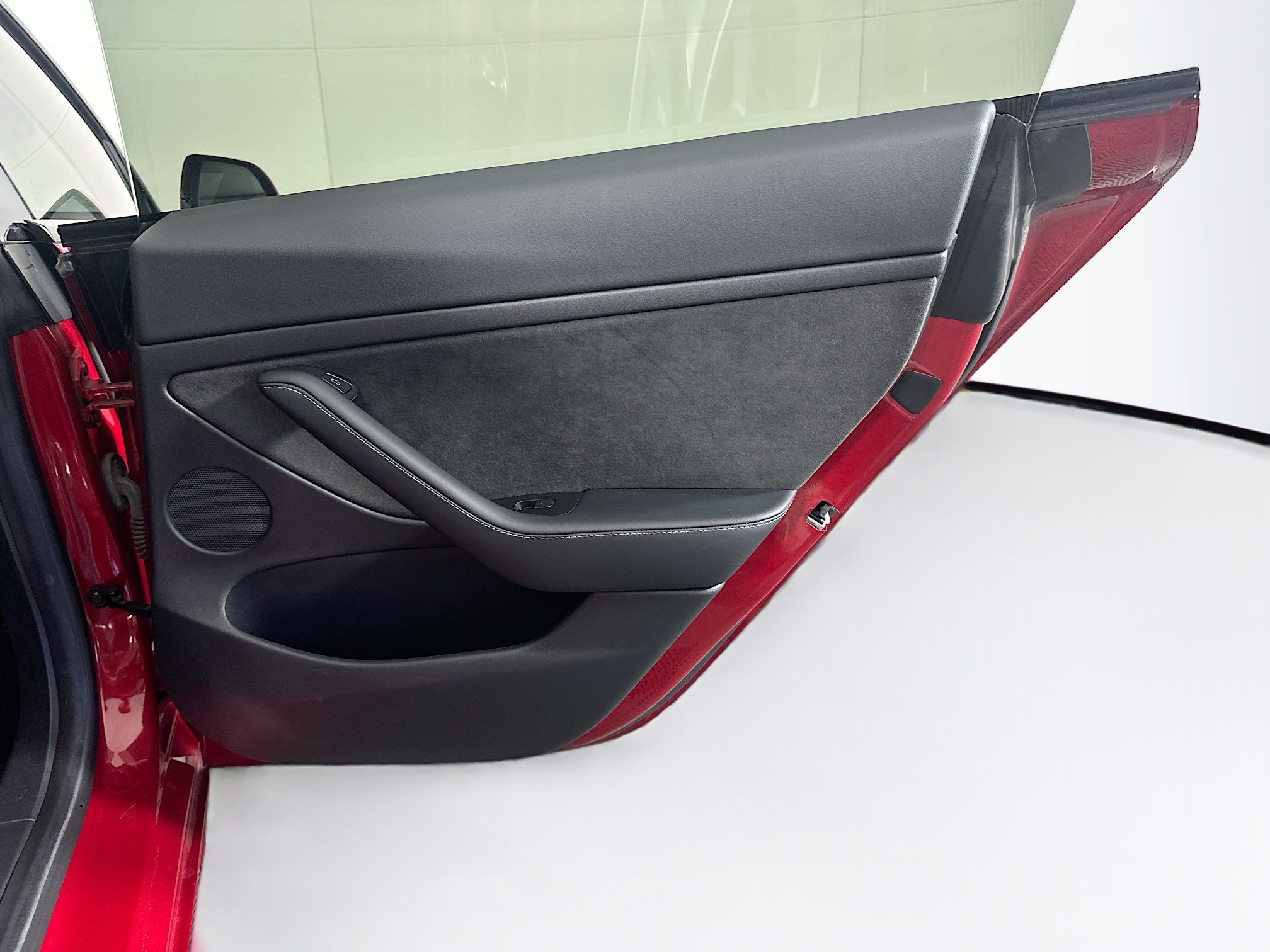 Used 2021 Tesla Model 3 Long Range AWD/4WD image 28