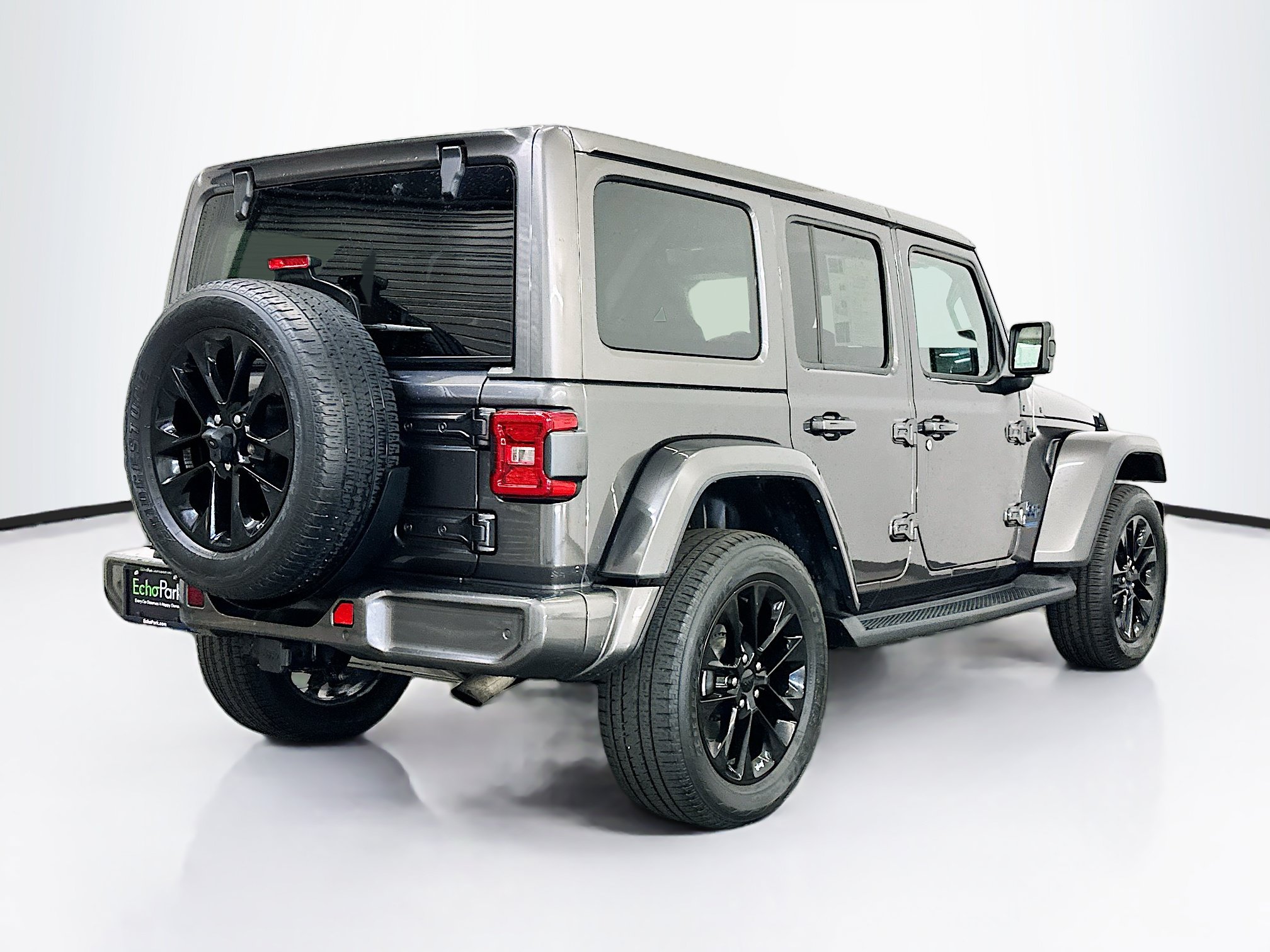 Used 2021 Jeep Wrangler Unlimited Sahara AWD/4WD image 9