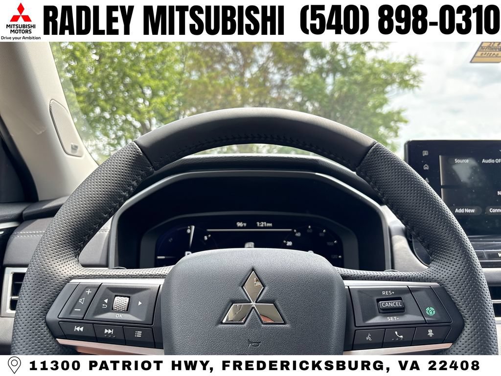 New 2026 Mitsubishi Outlander SE AWD/4WD image 6