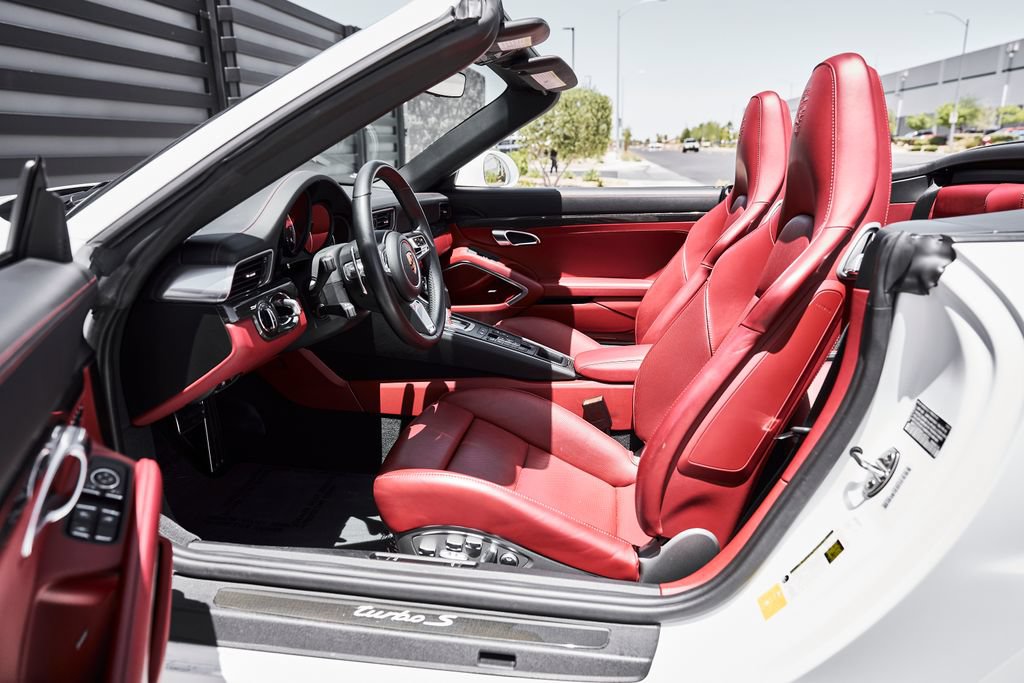 Used 2019 Porsche 911 Turbo S AWD/4WD image 31