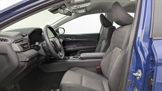 Used 2026 Toyota Camry LE FWD image 14