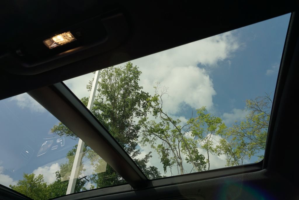 Certified 2025 Mercedes-Benz GLE 350 4MATIC image 49