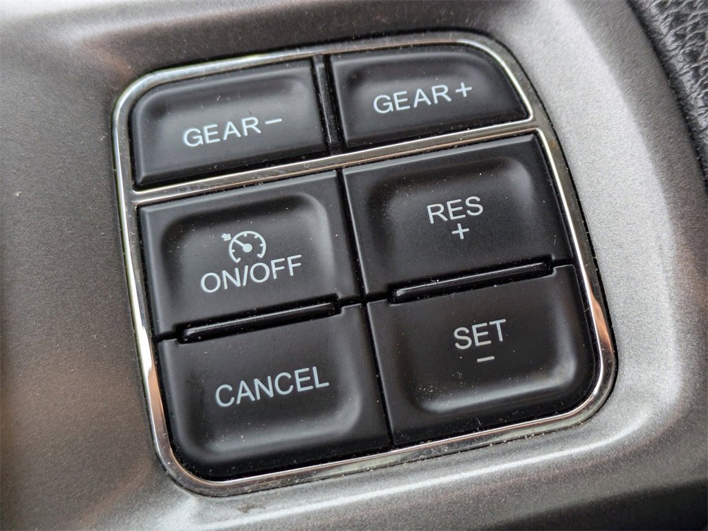 Used 2024 RAM 1500 Classic SLT image 27