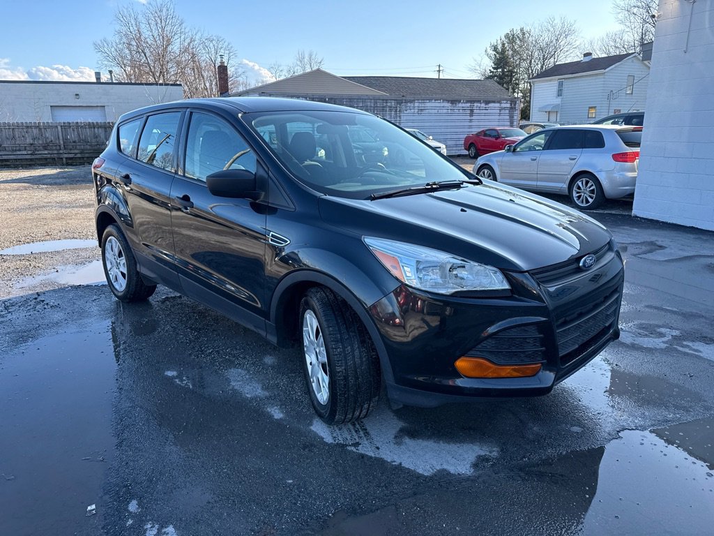 Used 2015 Ford Escape S image 3