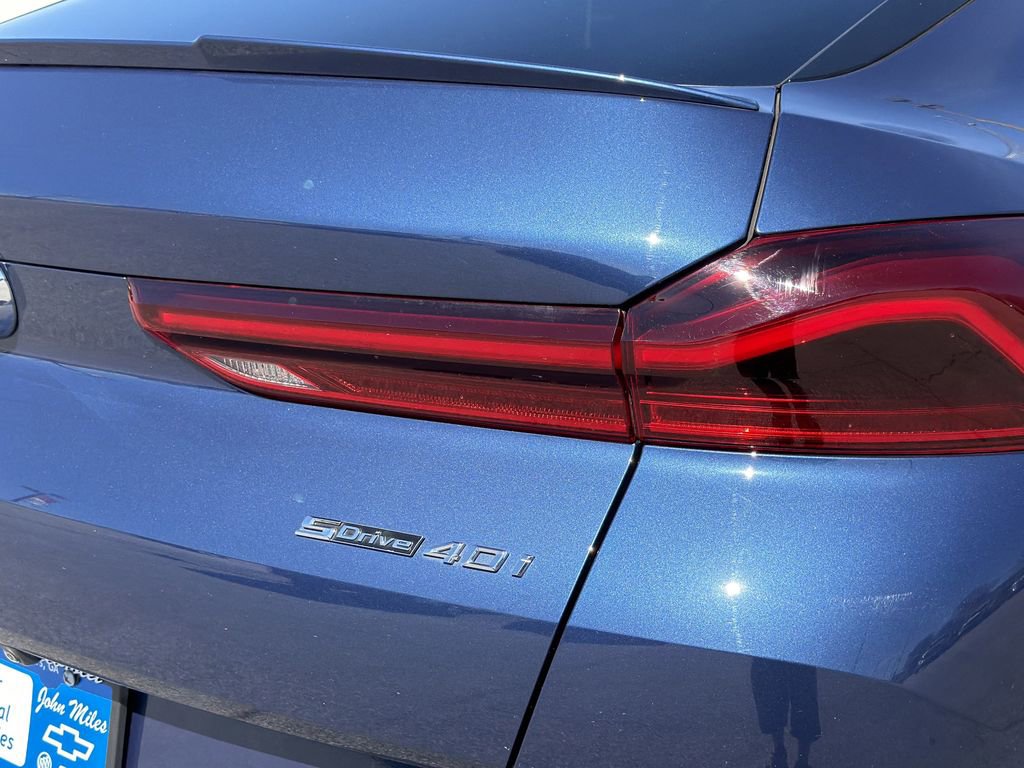 Used 2021 BMW X6 sDrive40i w/ M Sport Package image 28