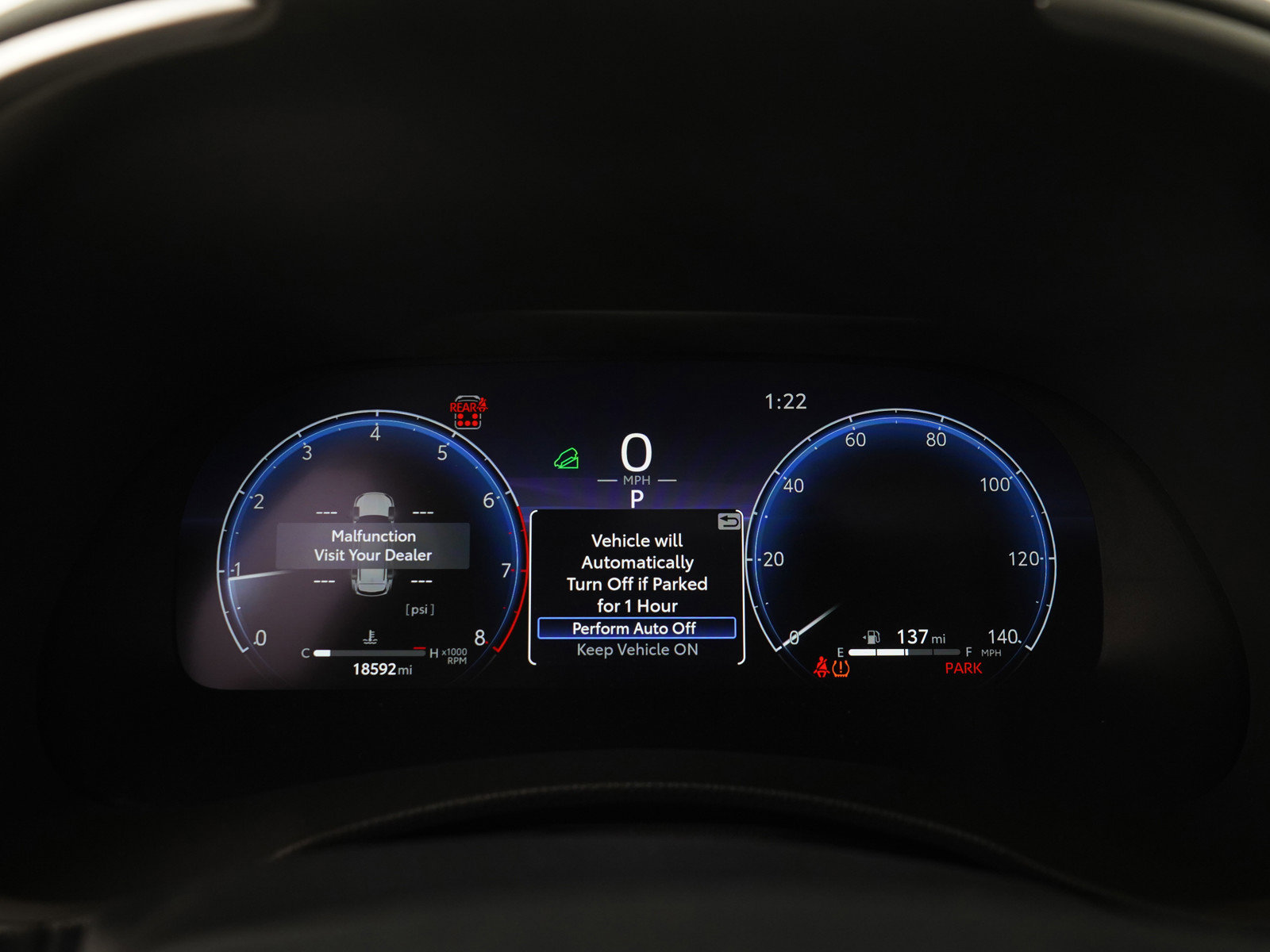 Used 2024 Toyota Highlander Limited AWD/4WD image 31