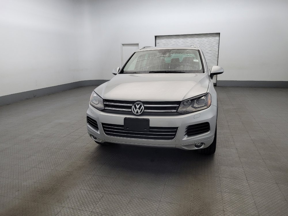 Used 2014 Volkswagen Touareg Lux image 15