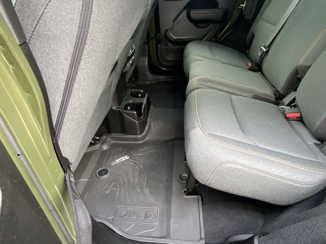 Used 2024 Jeep Wrangler Willys image 22