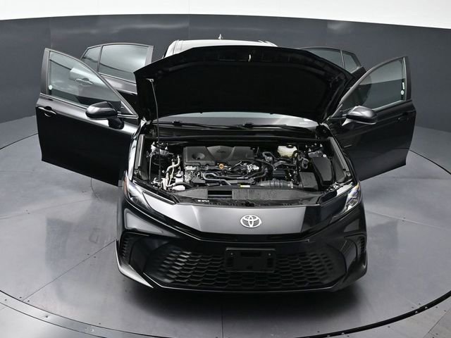 Used 2025 Toyota Camry SE FWD image 41