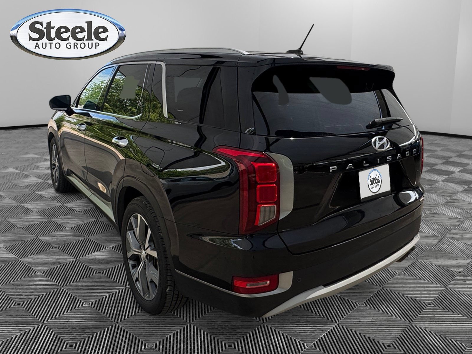 Used 2020 Hyundai Palisade SEL w/ Convenience Package FWD image 2
