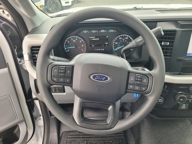 New 2026 Ford F250 XL w/ XL Chrome Package RWD image 9
