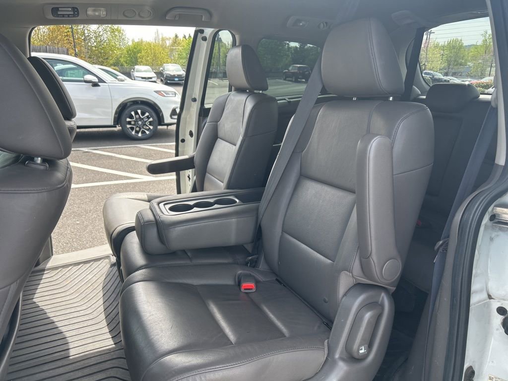 Used 2015 Honda Odyssey Touring image 7