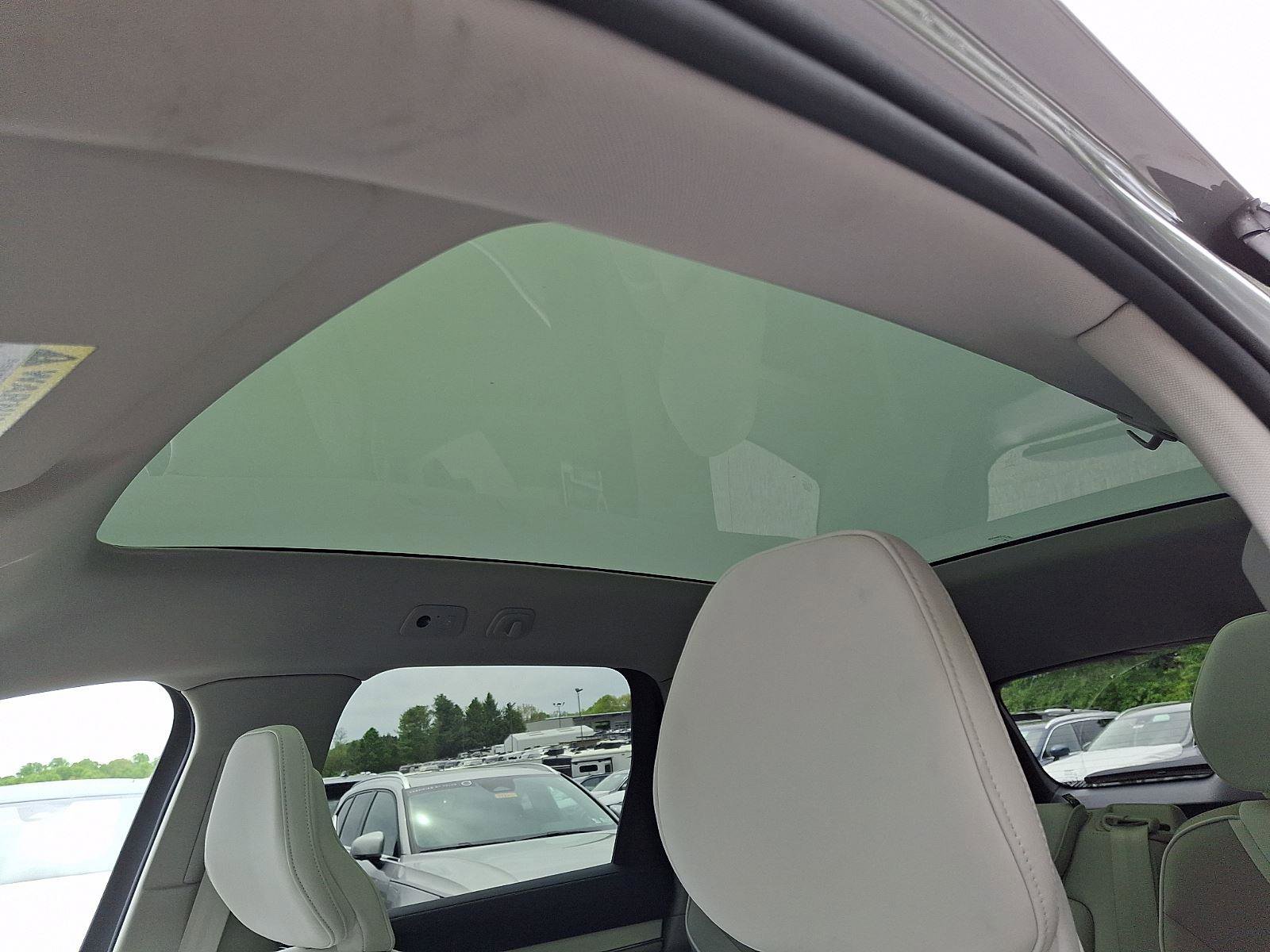 New 2026 Volvo EX90 Plus AWD/4WD image 10