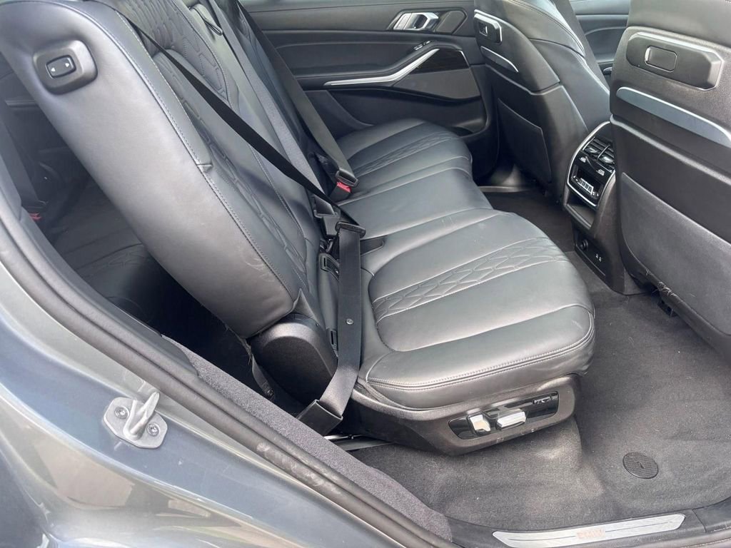 Used 2026 BMW X7 xDrive40i AWD/4WD image 31