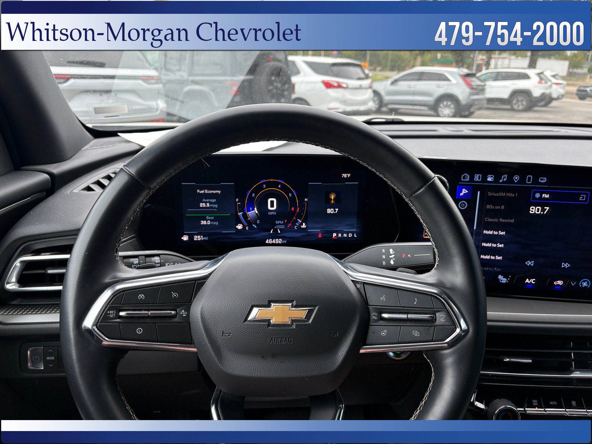 Used 2025 Chevrolet Traverse LT FWD image 15