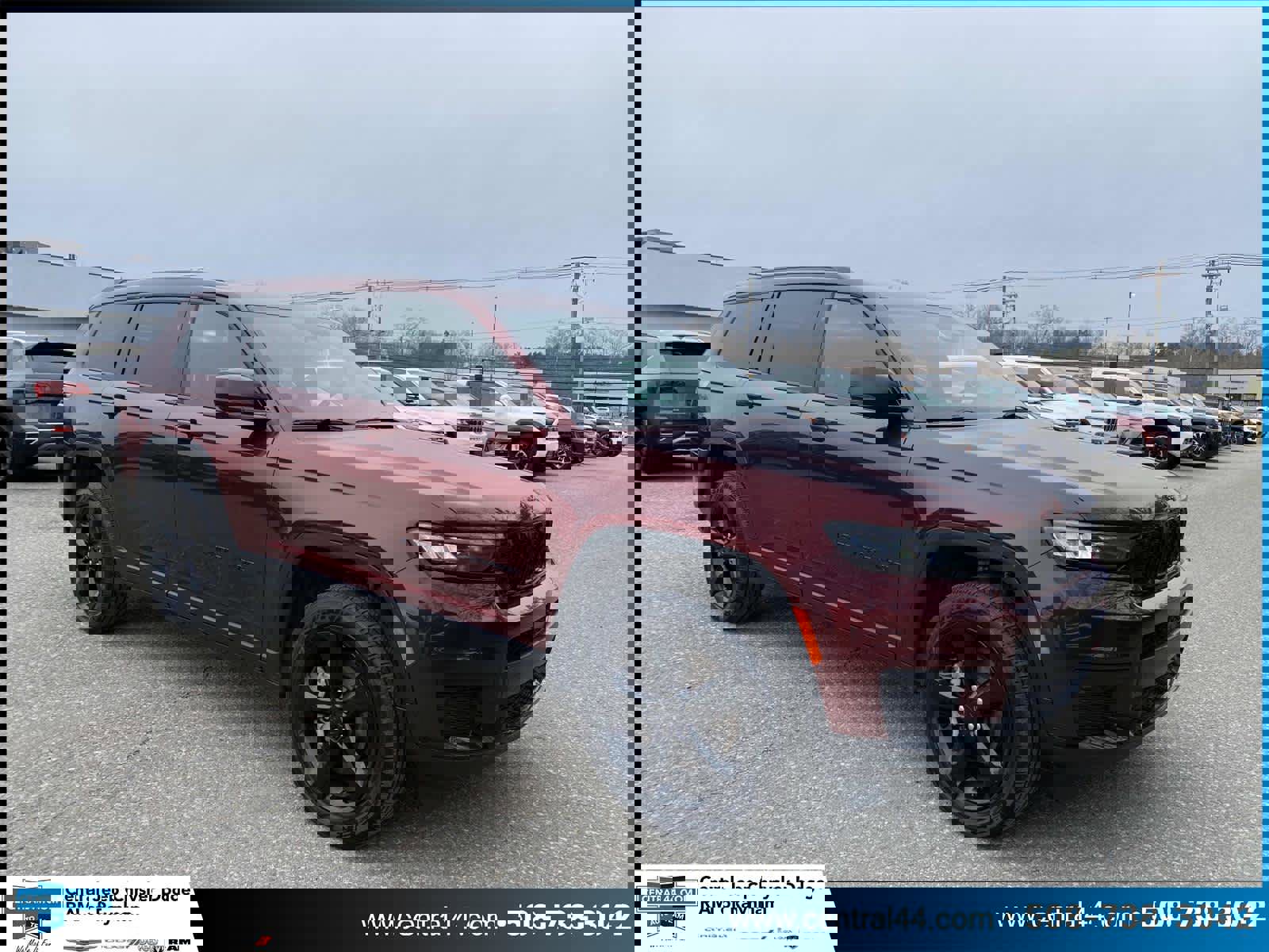 Certified 2025 Jeep Grand Cherokee L Laredo image 1