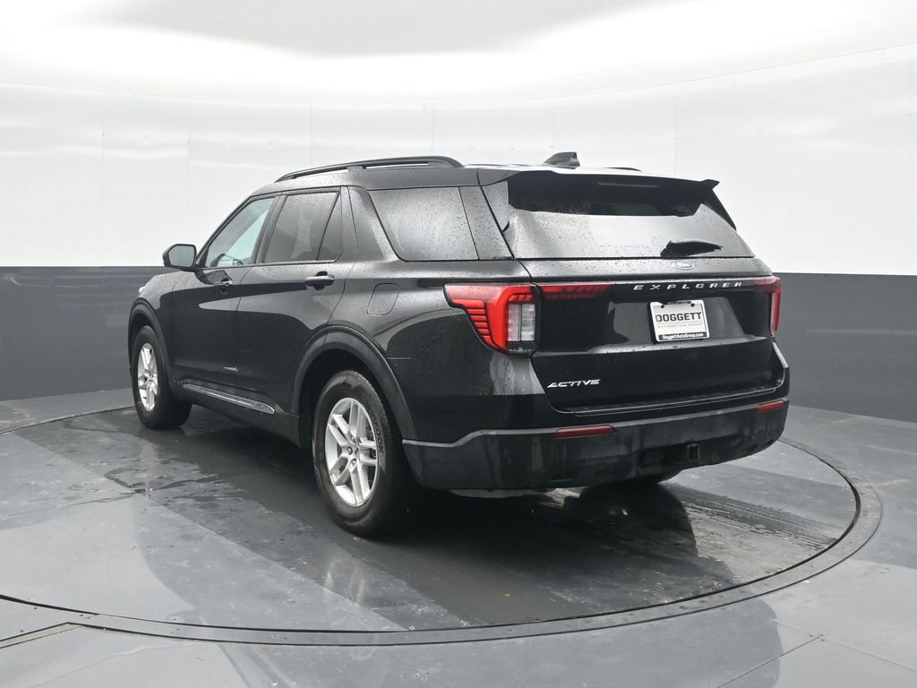 Used 2025 Ford Explorer Active image 22