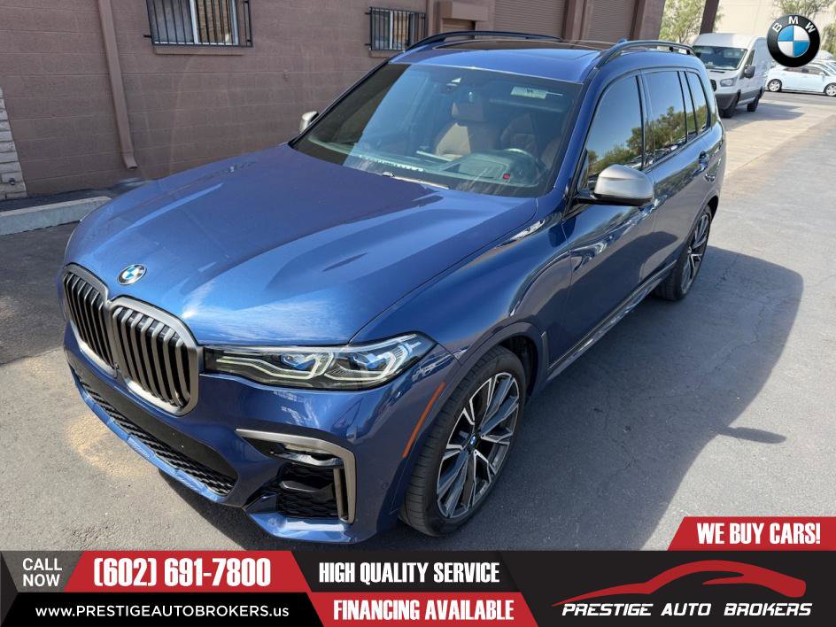 Used 2021 BMW X7 M50i w/ Executive Package image 2
