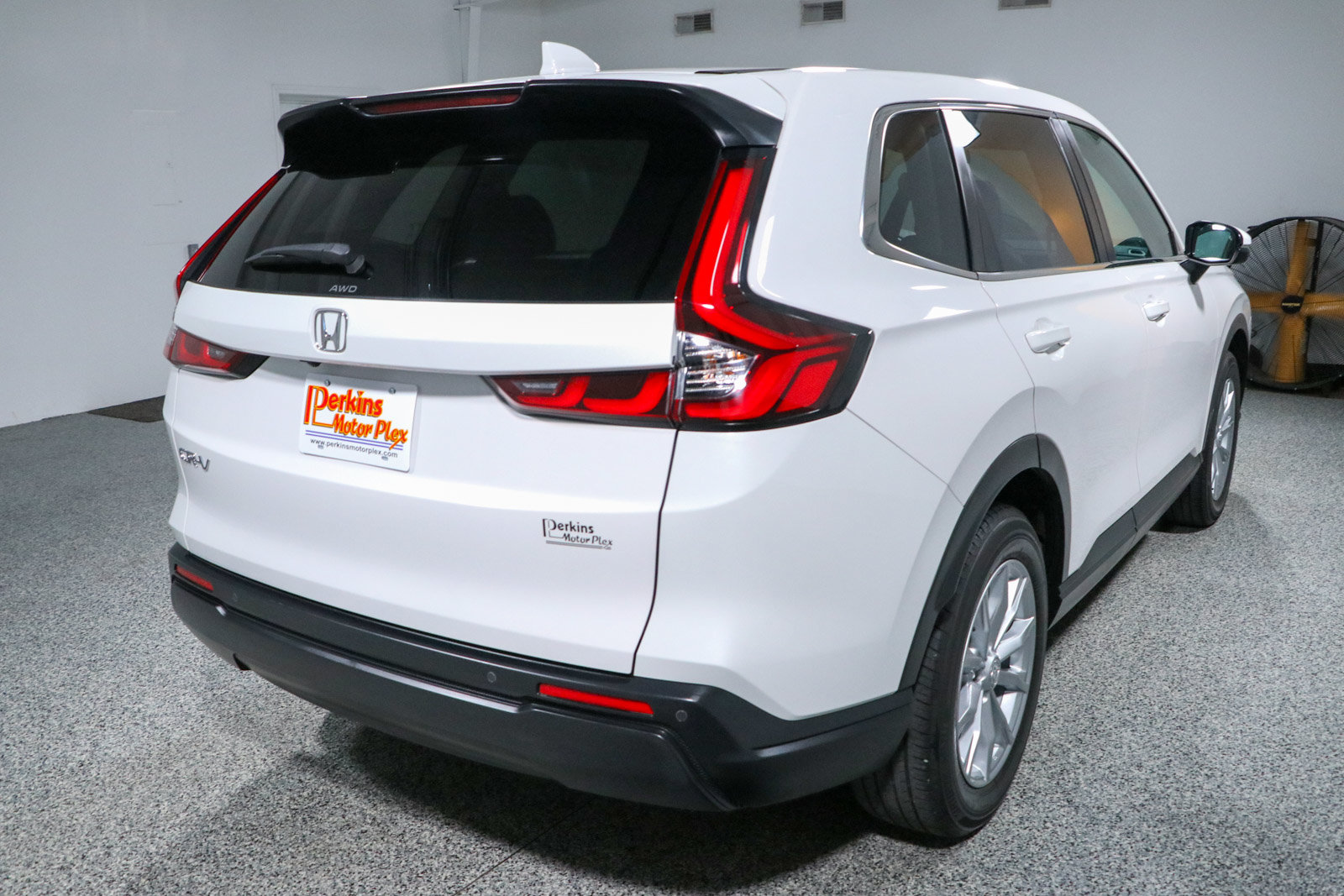 Used 2024 Honda CR-V EX-L image 7
