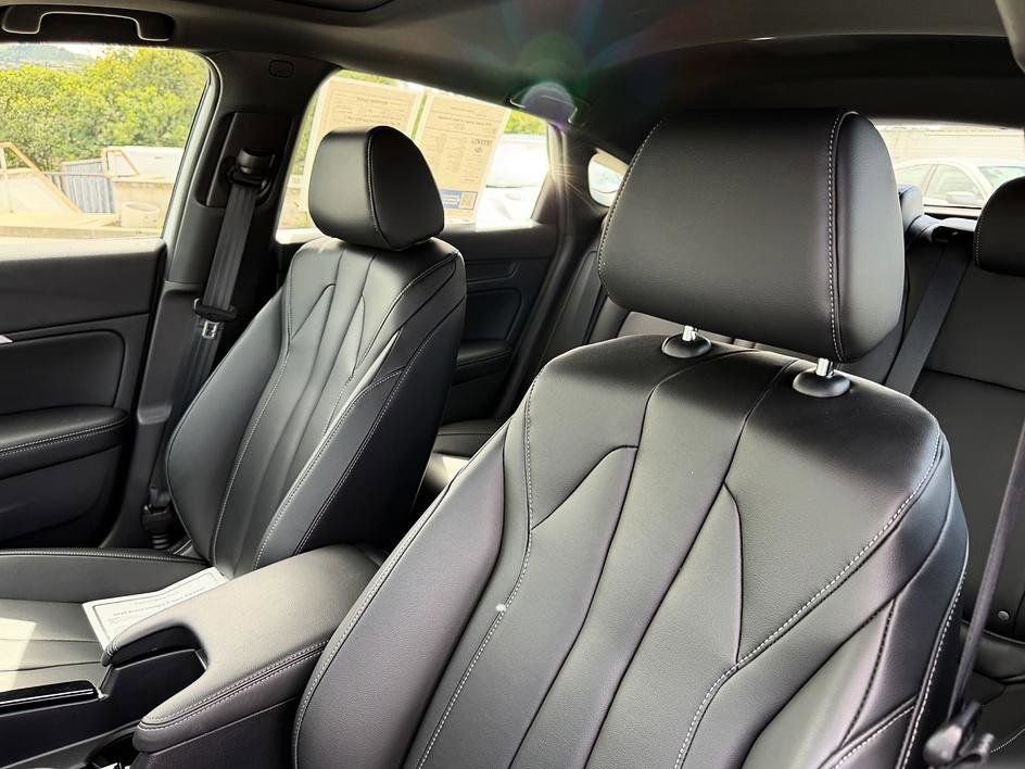 Used 2025 Acura Integra A-Spec image 22