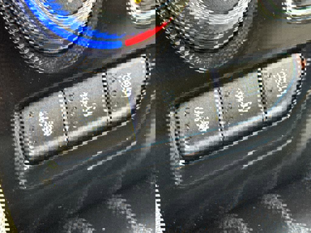 Certified 2023 GMC Yukon XL Denali w/ Denali Reserve Package image 15