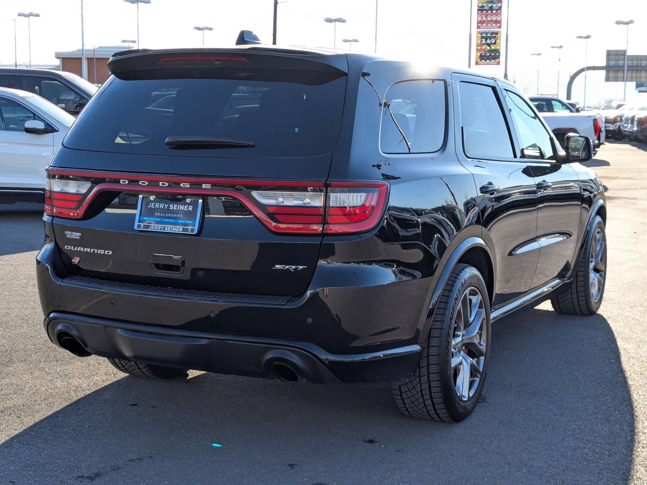Used 2022 Dodge Durango SRT w/ Technology Group image 6