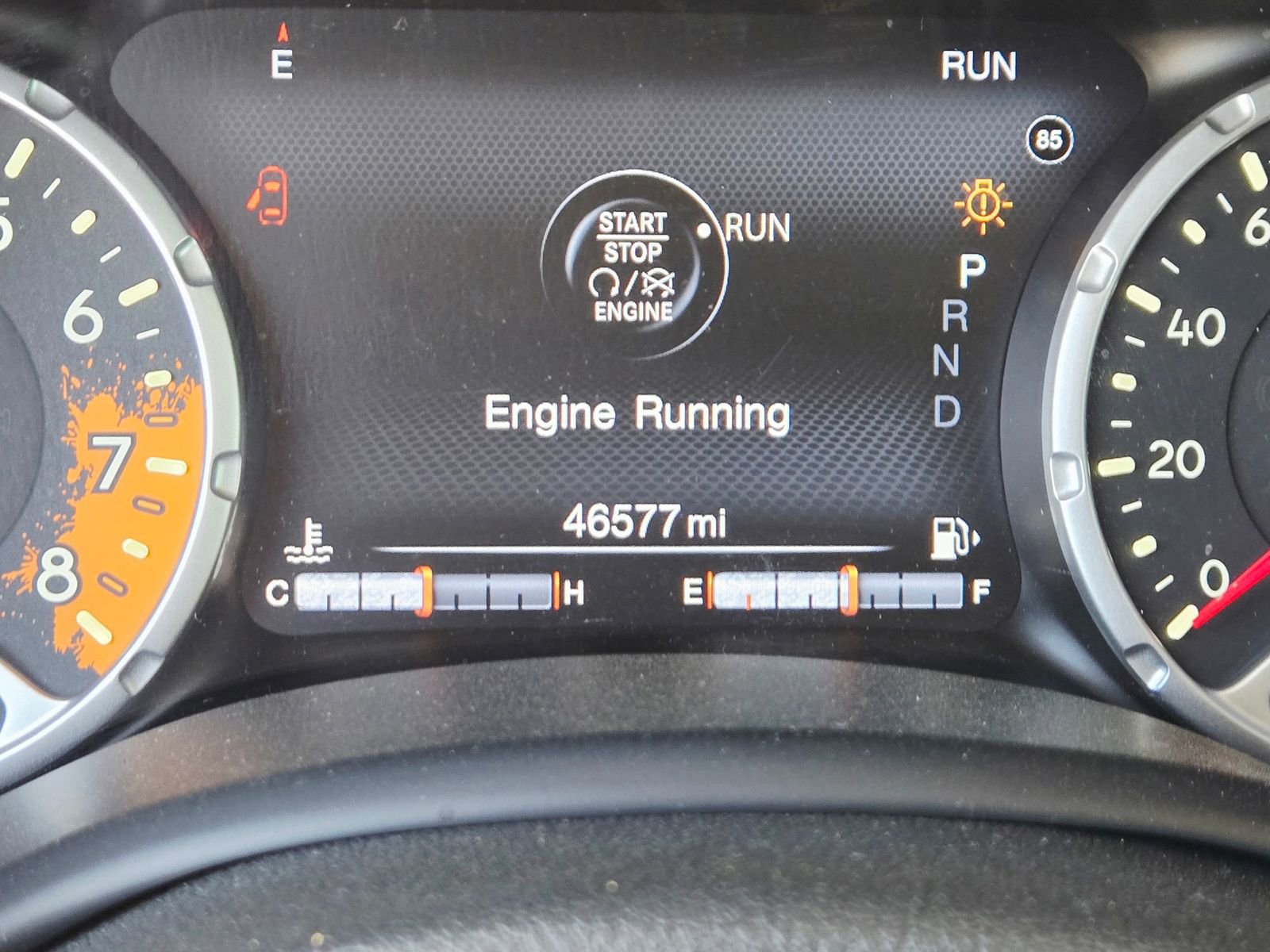 Used 2015 Jeep Renegade Trailhawk w/ Cold Weather Group image 13