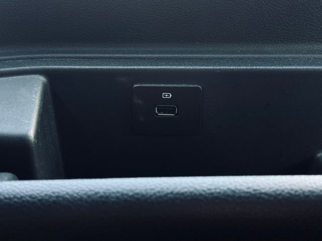 Used 2024 Ford Expedition Limited image 27