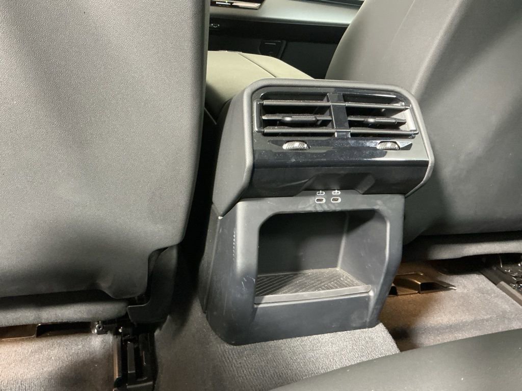 Certified 2024 BMW 530i w/ M Sport Package image 26