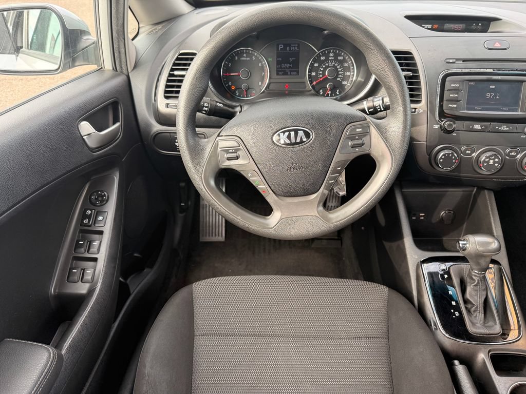 Used 2017 Kia Forte LX FWD image 14