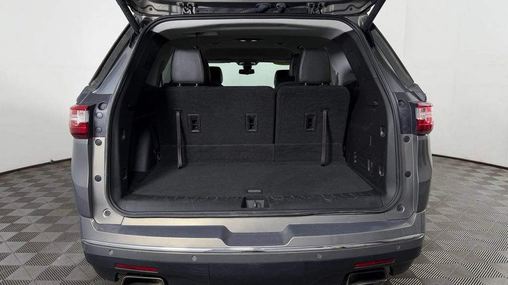 Used 2018 Chevrolet Traverse Premier AWD/4WD image 10