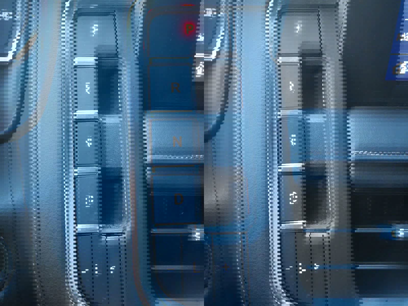 Used 2023 Chevrolet Suburban LS image 24