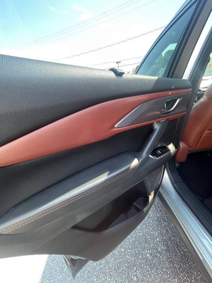 Used 2017 MAZDA CX-9 Signature AWD/4WD image 12