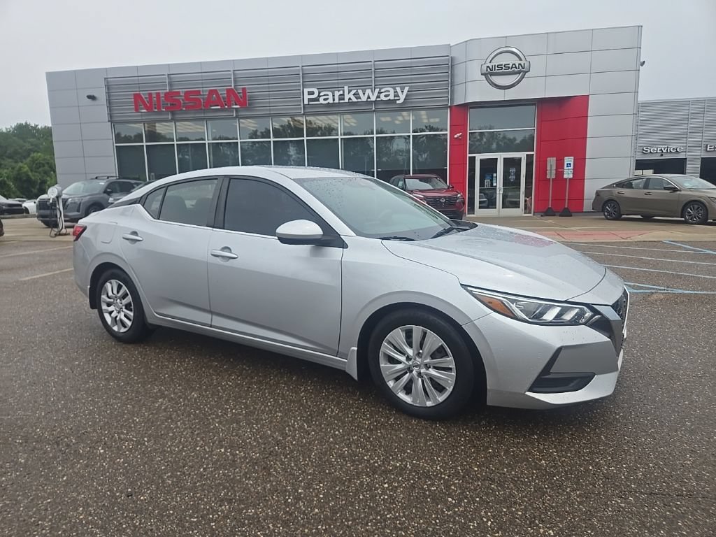 Used 2020 Nissan Sentra S FWD image 1