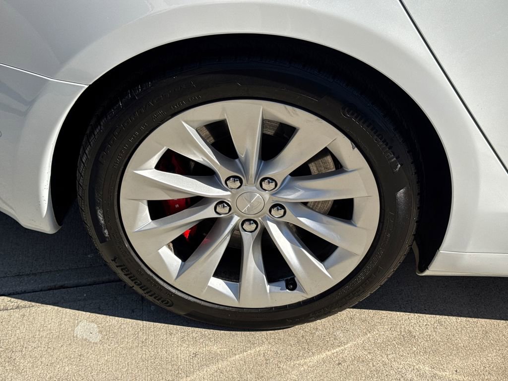 Used 2019 Tesla Model S Performance image 17