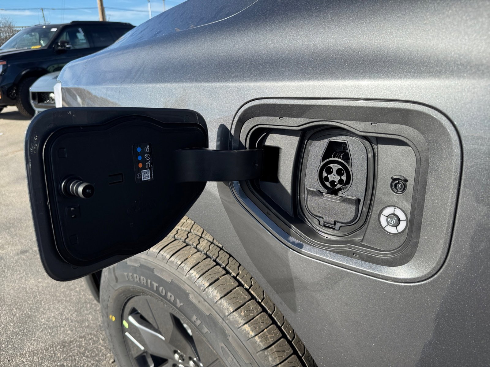 New 2025 Ford F150 Lightning Flash image 19