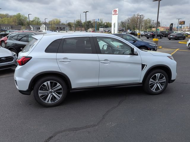 Used 2025 Mitsubishi Outlander Sport AWD image 8