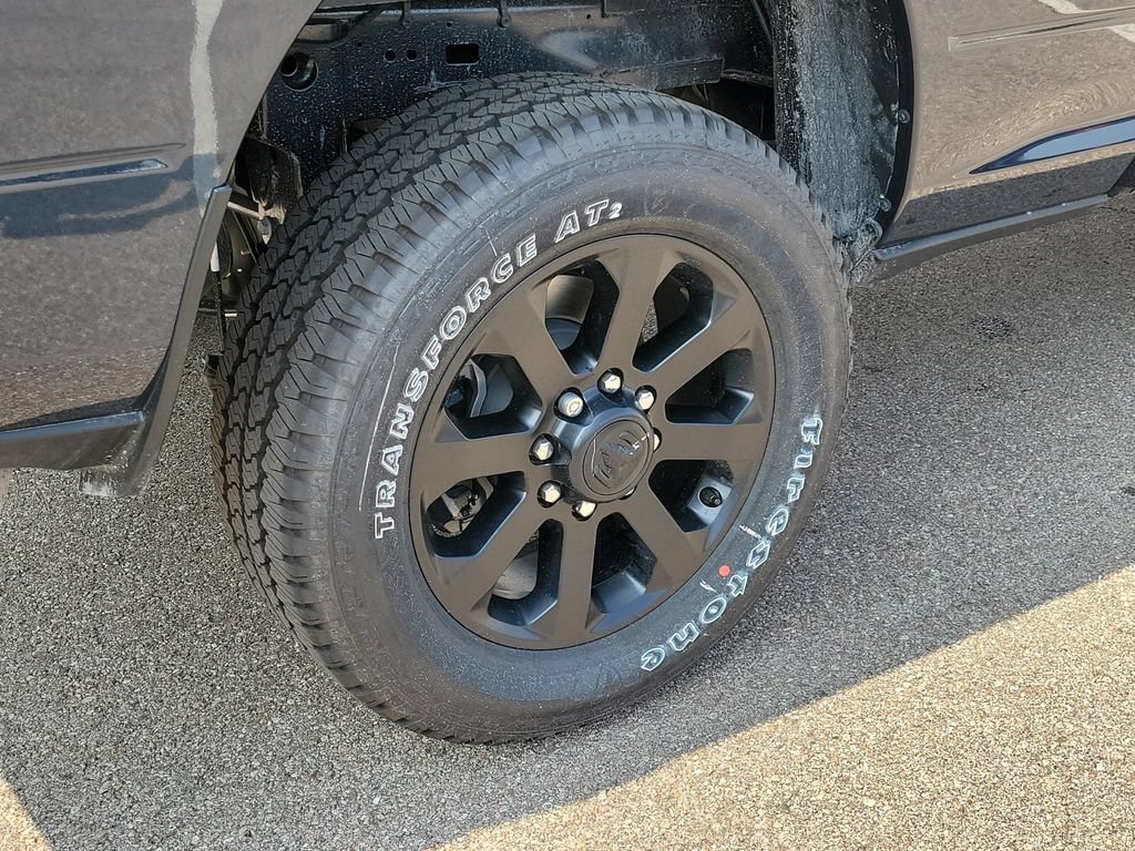 New 2026 RAM 2500 Big Horn AWD/4WD image 5