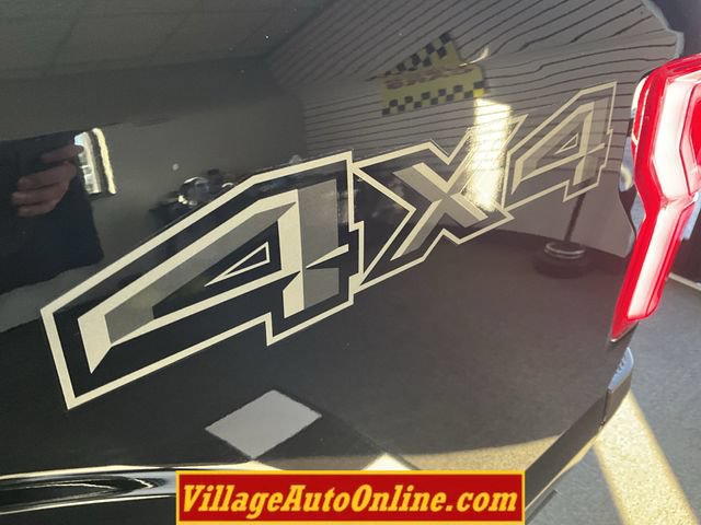 Used 2020 Ford F150 XLT w/ Equipment Group 302A Luxury AWD/4WD image 28