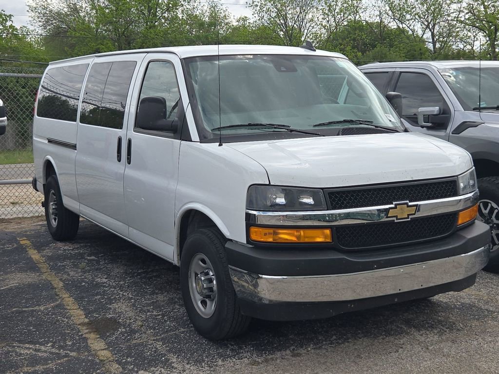 Used 2025 Chevrolet Express 3500 LT w/ LT Preferred Equipment Group