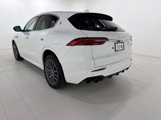 Used 2023 Maserati Grecale GT AWD/4WD image 3