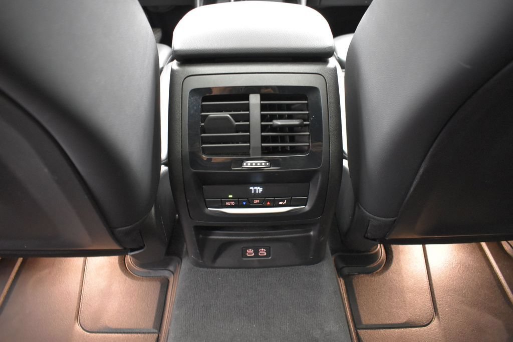 Used 2022 BMW X4 xDrive30i AWD/4WD image 15