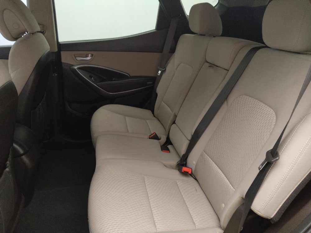 Used 2017 Hyundai Santa Fe Sport image 18