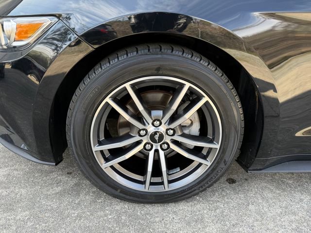 Used 2017 Ford Mustang Premium image 32