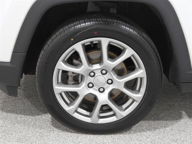 Used 2022 Jeep Compass Latitude w/ Sun and Sound Group image 22