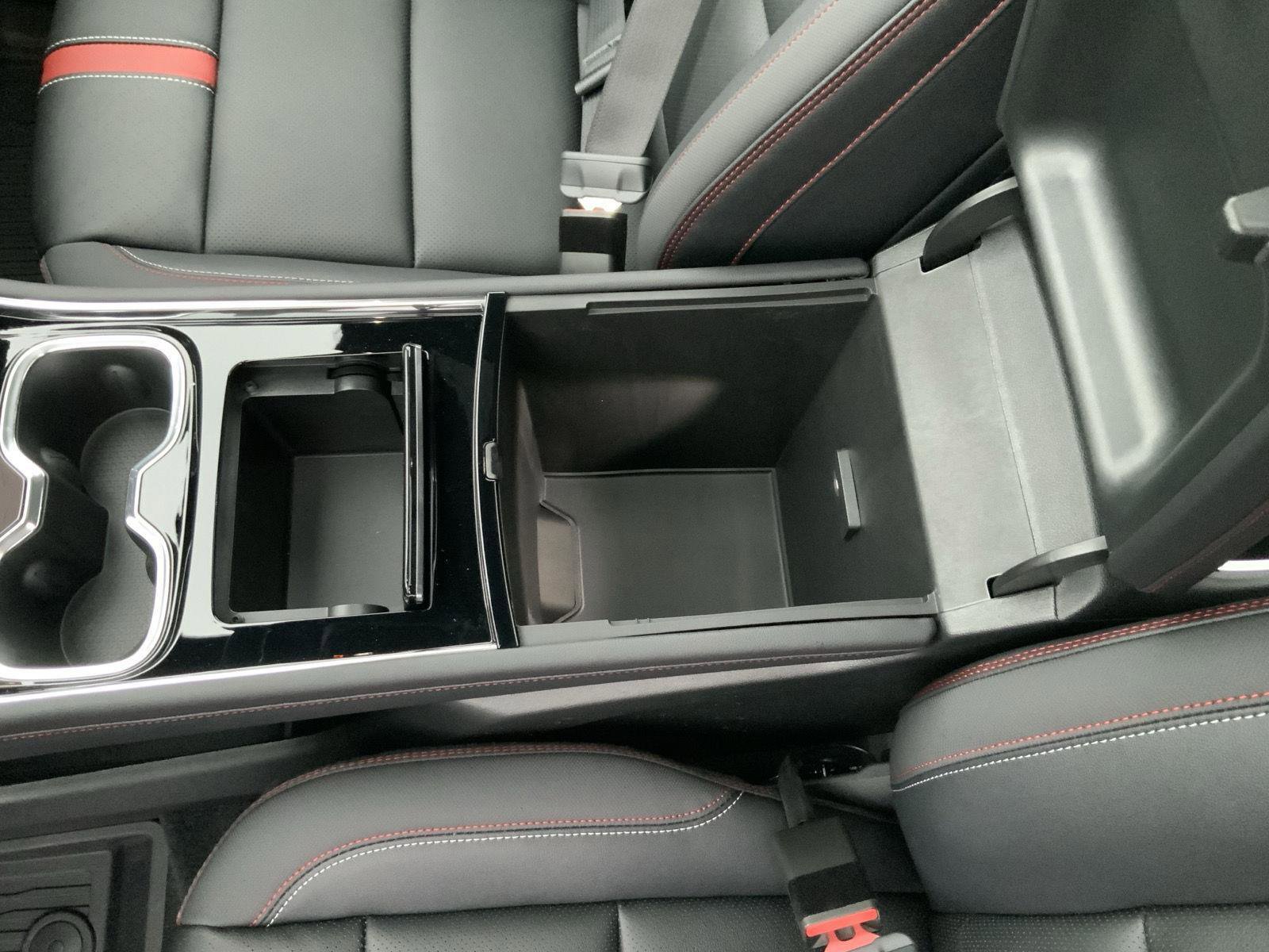 New 2026 Chevrolet Traverse RS w/ LPO, Floor Liner Package image 56