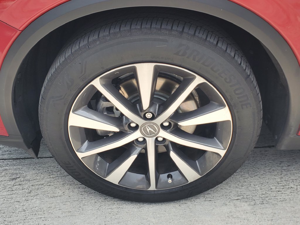 Certified 2025 Acura MDX w/ Technology Package FWD image 4