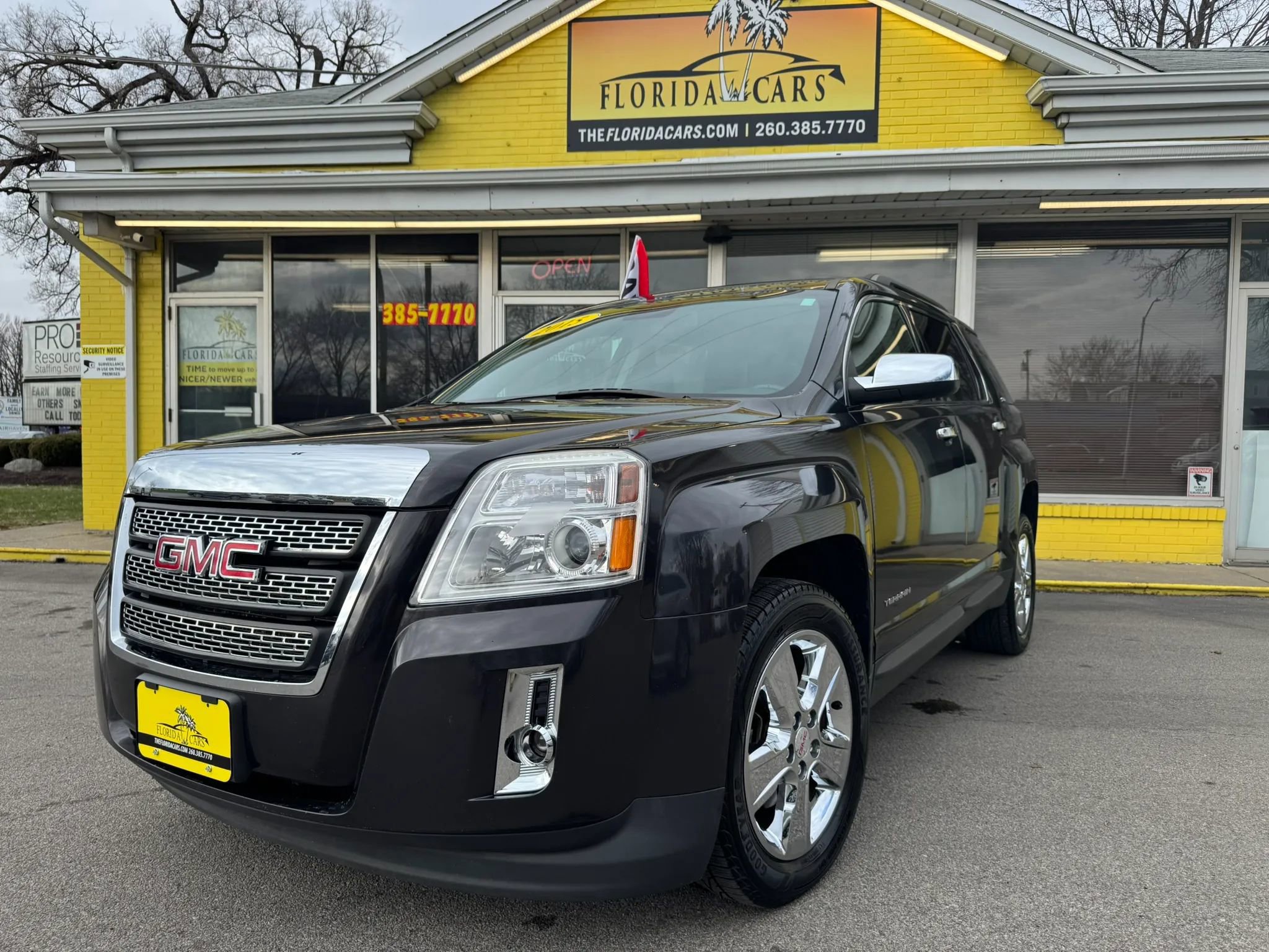 Used 2015 GMC Terrain SLT w/ Chrome Edition image 1